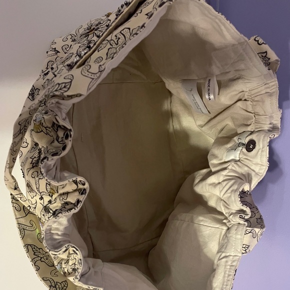 Ann Taylor Loft Floral Sequined Tote Bag - Picture 5 of 6